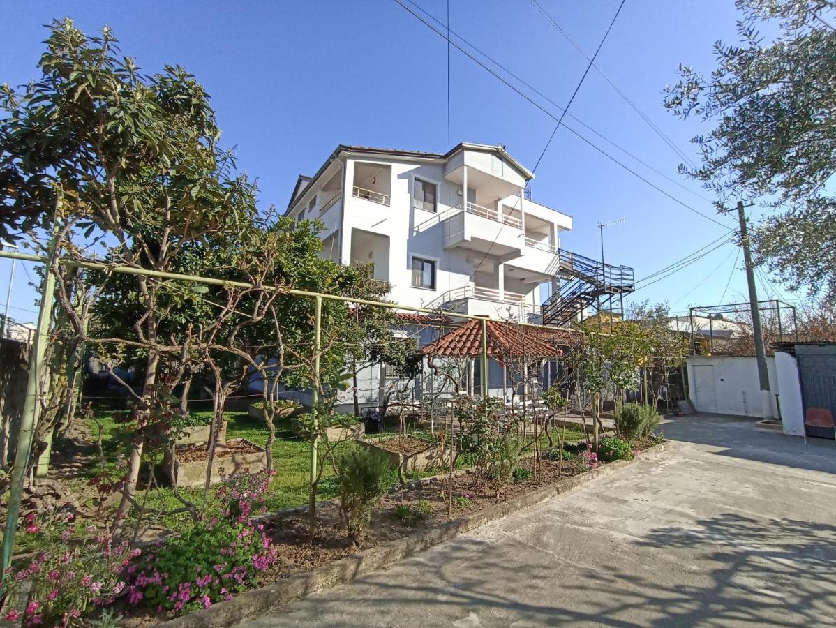 דורס Villa Osmani מראה חיצוני תמונה