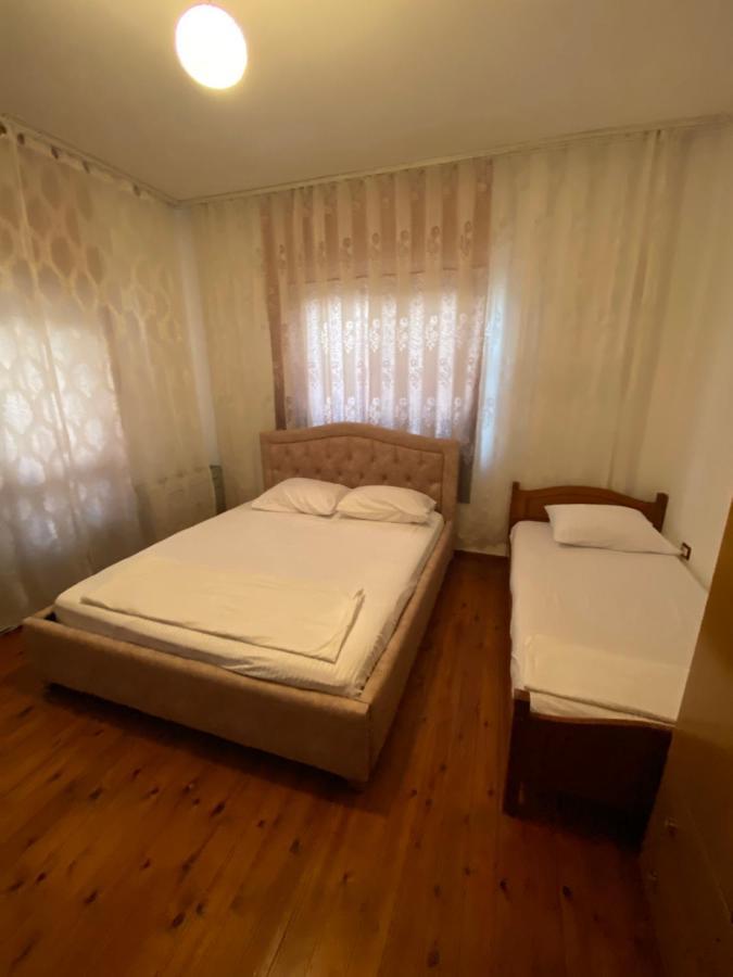 דורס Villa Osmani מראה חיצוני תמונה