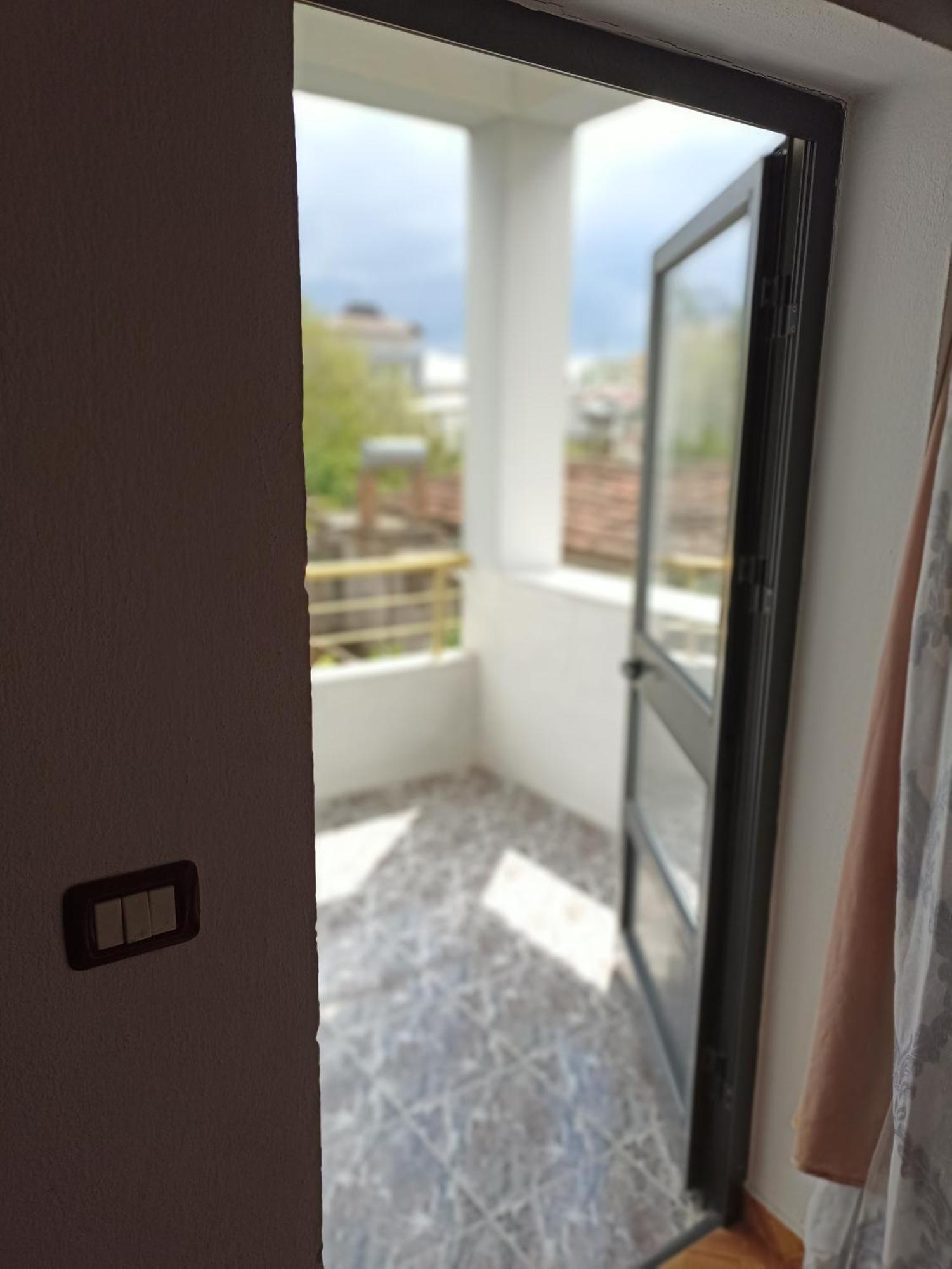 דורס Villa Osmani חדר תמונה